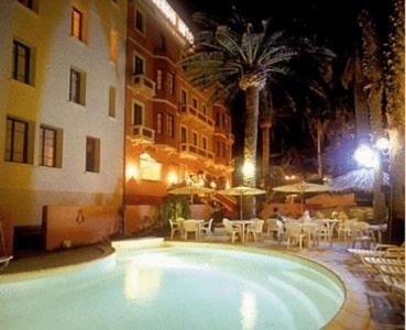 Splendid Hôtel : Hotel near Santa-Reparata-di-Balagna