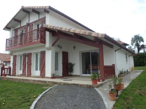 Holiday home Basque : Guest accommodation near Cambo-les-Bains