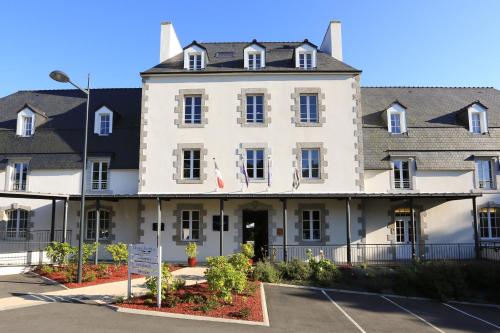 Le Domaine de Pont Aven Art Gallery Resort : Hotel near Le Trévoux