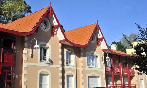 Estivel- Résidence Jardin Mauresque : Guest accommodation near Arcachon