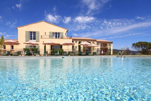 Les Domaines de Saint Endreol Golf & Spa Resort : Resort near La Motte