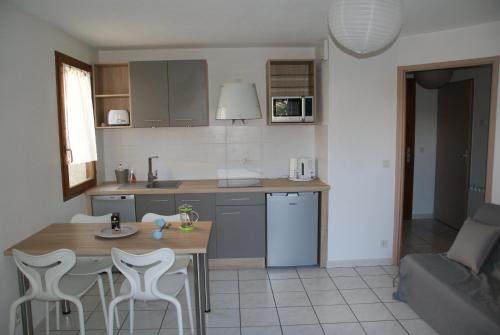 Appartement Saint-Jorioz : Apartment near Quintal