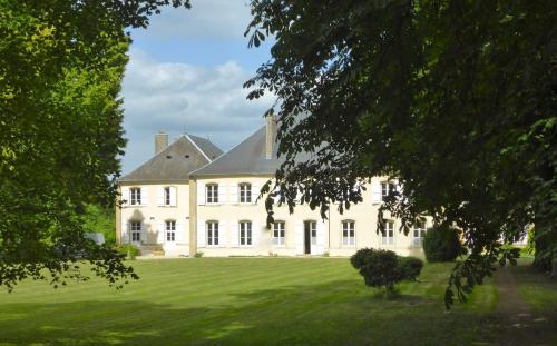 Maison d'hôtes Le Château de Puxe : Guest accommodation near Braquis
