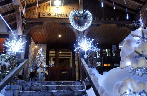 Club Alpina - Champagny-en-Vanoise : Guest accommodation near Champagny-en-Vanoise