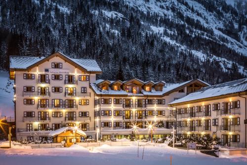 Résidence & Spa Vallorcine Mont-Blanc : Guest accommodation near Vallorcine