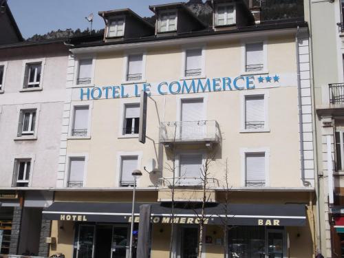 Hôtel Le Commerce : Hotel near Villarodin-Bourget