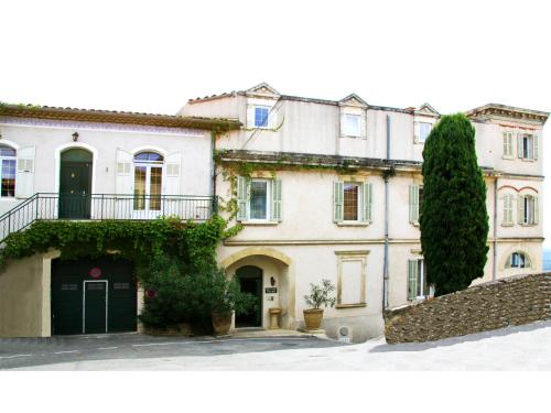 Bellevue Lauris Provence : Bed and Breakfast near Puyvert