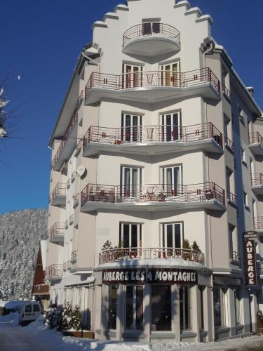 Les 4 Montagnes : Hotel near Saint-Georges-de-Commiers