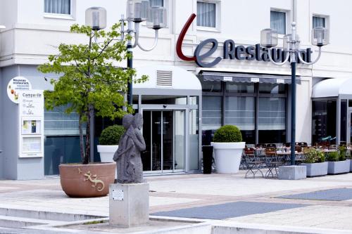 Campanile Paris Ouest - Chaville : Hotel near Marnes-la-Coquette