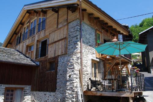 Appartement Dans Chalet de Montagne : Apartment near Champagny-en-Vanoise