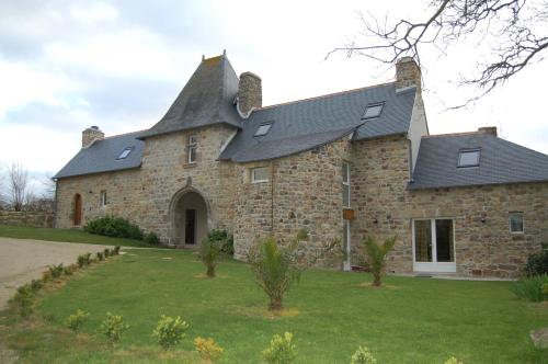 Gîtes du Manoir de Goandour : Guest accommodation near Roscanvel
