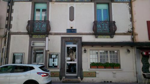 Résidence Le Castel Médicis : Apartment near Chambon-sur-Lac