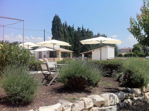 Le Vieux Bounias : Bed and Breakfast near Carpentras