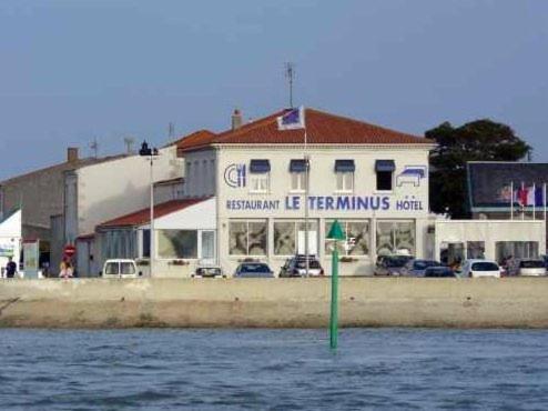 Le Terminus : Hotel near Saint-Just-Luzac