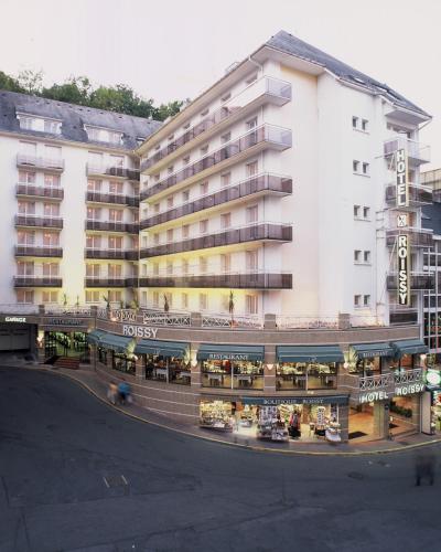 Hôtel Roissy : Hotel near Saint-Pé-de-Bigorre