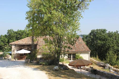 Gites Loste : Guest accommodation near Lacour