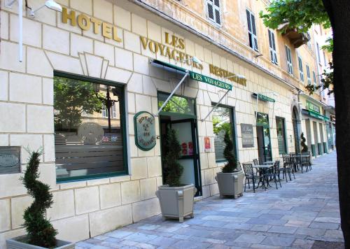 Hotel The Originals Bastia Les Voyageurs (ex Qualys-Hotel) : Hotel near Ville-di-Pietrabugno