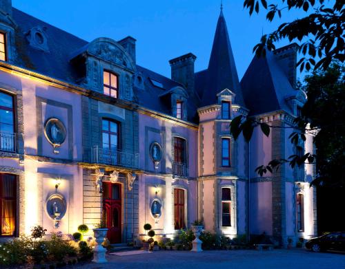 Château Hôtel Du Colombier : Hotel near Saint-Jouan-des-Guérets