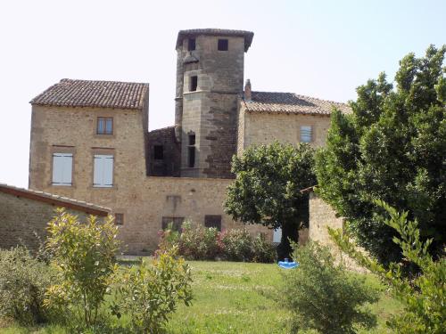 Les Gîtes de Genas : Guest accommodation near Valence