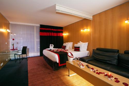 Residhome Suites Paris Sénart : Guest accommodation near Maincy
