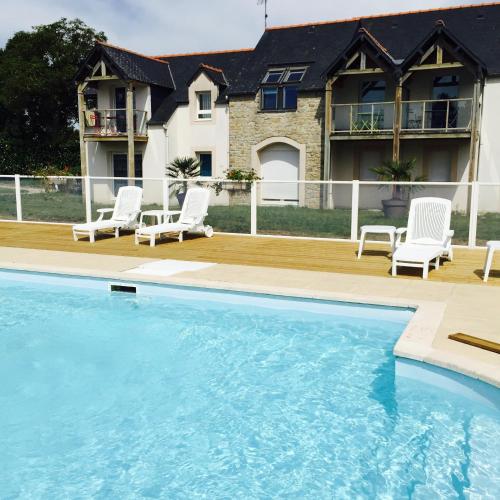 Appart'Hôtel Fleurdumont : Guest accommodation near Huisnes-sur-Mer