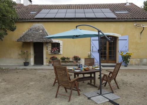 Gîte Leydou : Guest accommodation near Saint-Avit-Sénieur
