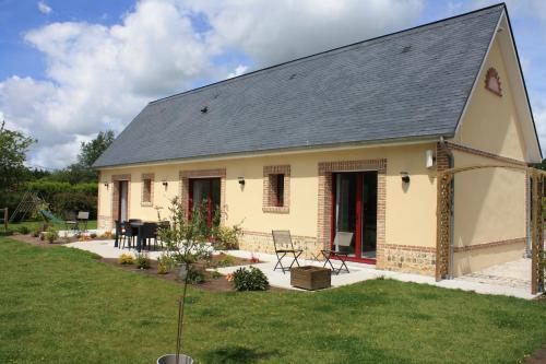 Le Clos Marie : Bed and Breakfast near Grainville-Ymauville