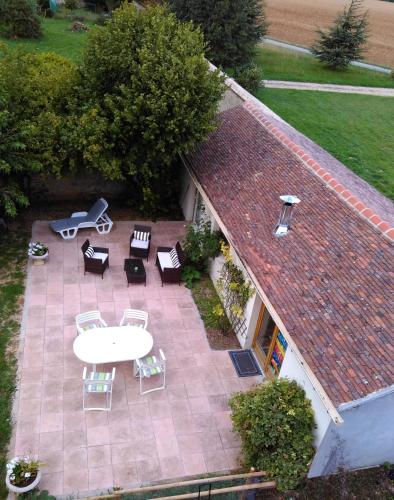 Gîte proche de Giverny : Guest accommodation near Neauphlette