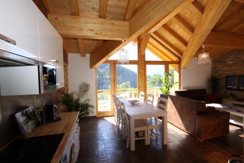 Chalet des Domaines de la Vanoise : Guest accommodation near Peisey-Nancroix