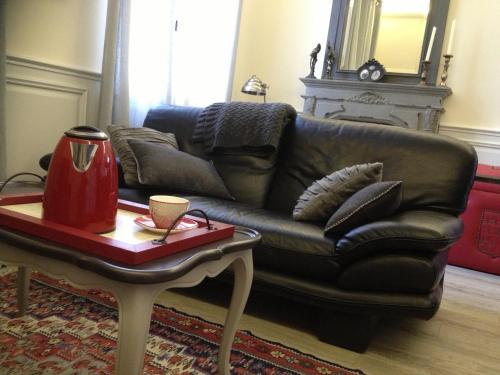 Appartement Chic & Charme : Apartment near Ginestet