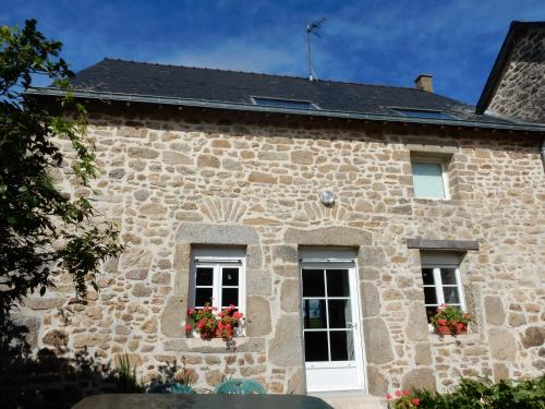Maison Bien-Etre Hambers : Guest accommodation near Sainte-Gemmes-le-Robert