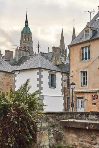La Plus Petite Maison De France : Guest accommodation near Monceaux-en-Bessin
