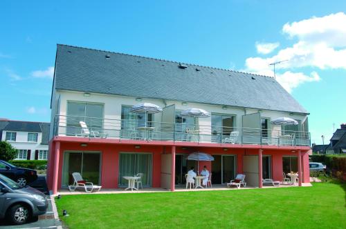 Résidences Tulip Inn -Valdys Resort : Guest accommodation near Roscoff