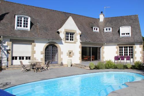 Andalia House : Bed and Breakfast near Le Minihic-sur-Rance