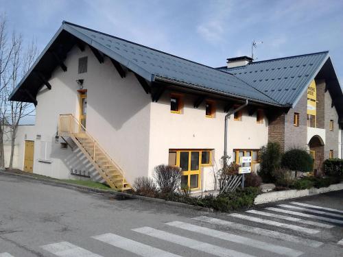 Premiere Classe Annecy Sud : Hotel near Montagny-les-Lanches