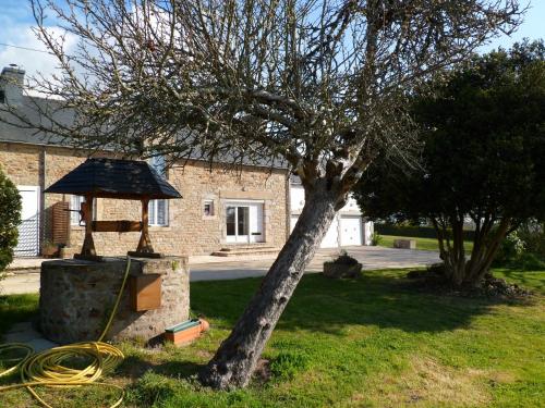 Farmhouse in an amazing private park : Guest accommodation near Saint-Armel