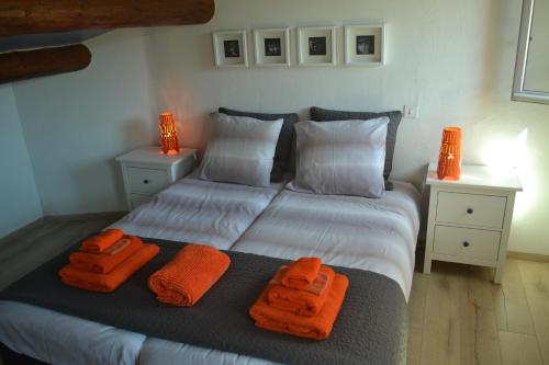 Villa Pialats : Guest accommodation near Bésignan