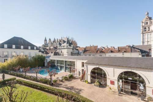 Pierre & Vacances Le Moulin des Cordeliers : Resort near Saint-Jean-Saint-Germain