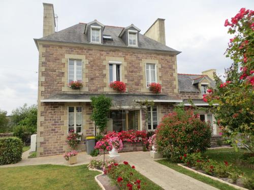 Maison d'hôtes du Carrec : Guest accommodation near Lézardrieux