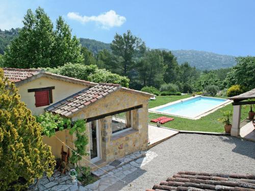 Holiday Home Yente : Guest accommodation near Tourrettes