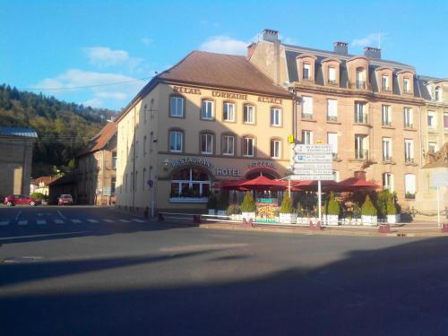 Relais Lorraine Alsace Pere & Fils : Hotel near Châtas