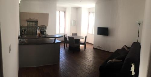 Le Joli Pied-À-Terre : Apartment near Bastia