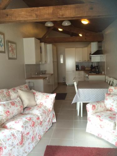 Chez Mimi : Guest accommodation near Beaufou