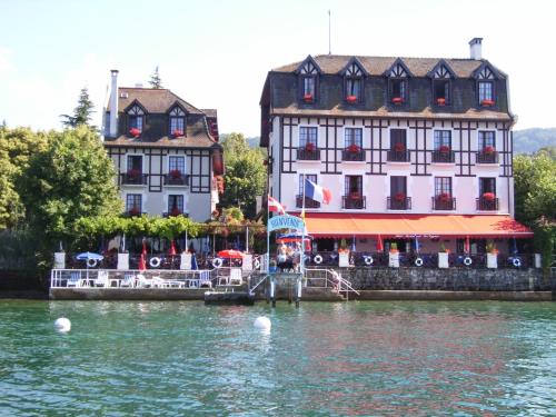 Les Cygnes : Hotel near Chevenoz