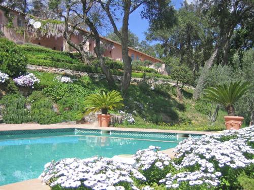 Villa La Souste : Guest accommodation near La Garde-Freinet