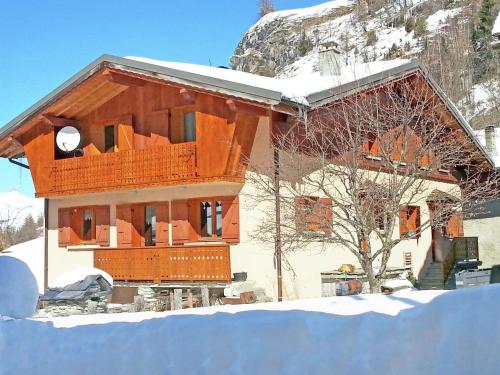 Chalet d Alfred : Guest accommodation near Peisey-Nancroix