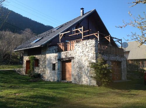 Maison Glaces & Cows : Guest accommodation near Pallud