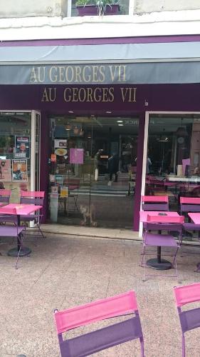 Au Georges VII : Hotel near Saint-Vigor-le-Grand
