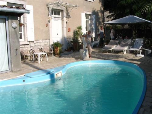 l'oasis : Bed and Breakfast near Rochecolombe