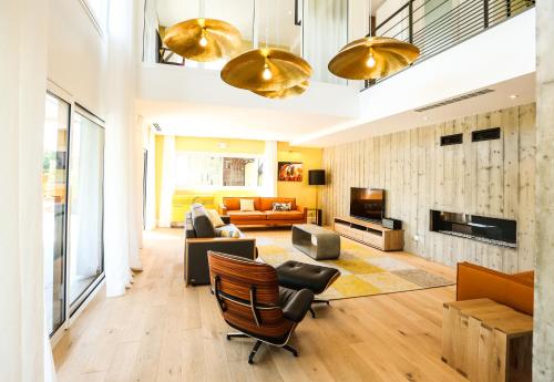 Le Kube Annecy centre Villas Prestige : Guest accommodation near Montagny-les-Lanches
